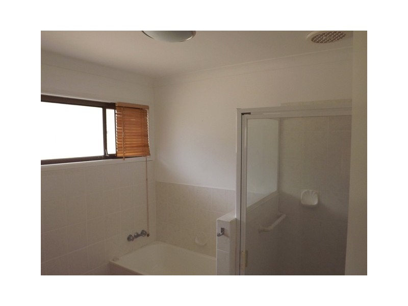 106 Cambridge Street, Rothwell QLD 4022