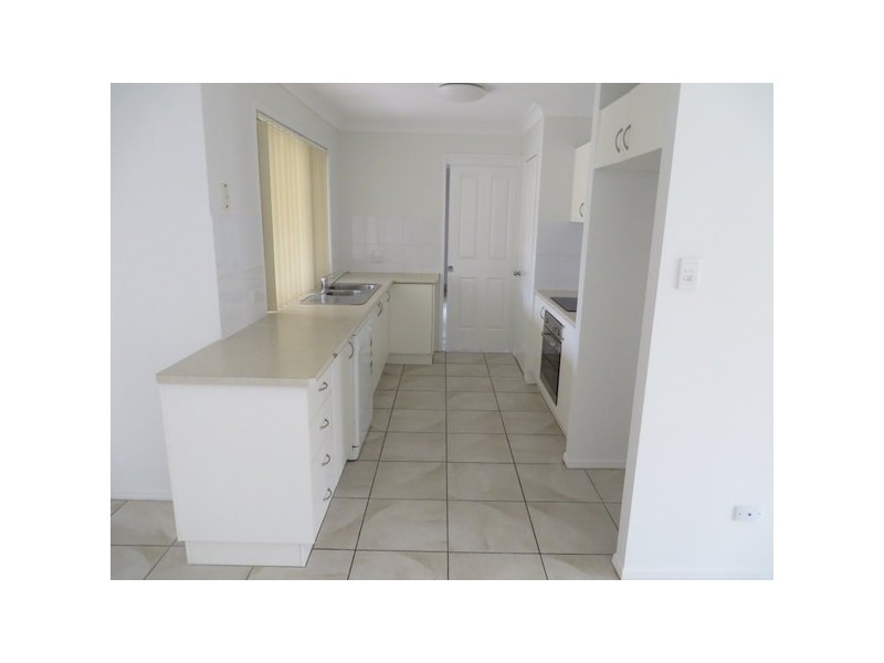 9 Adonis Court, Rothwell QLD 4022