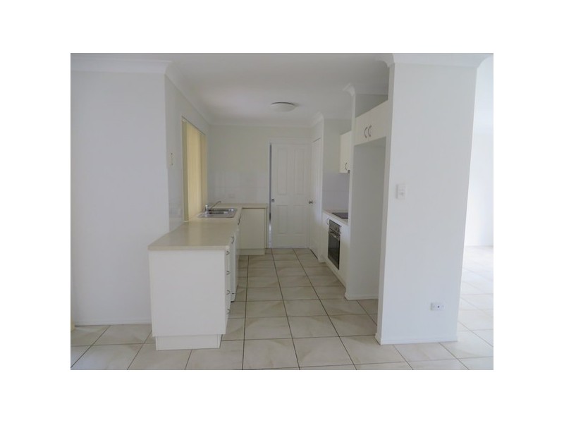 9 Adonis Court, Rothwell QLD 4022