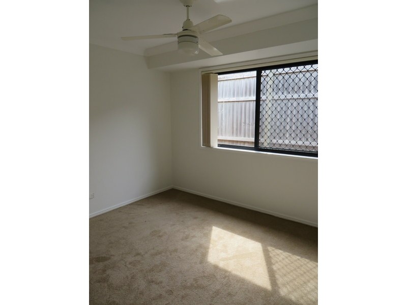 9 Adonis Court, Rothwell QLD 4022