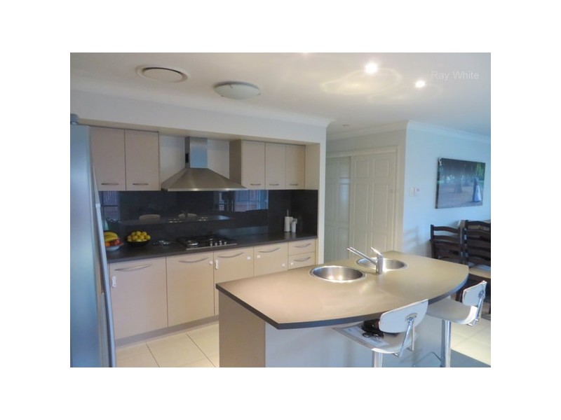 15 Baybreeze Crescent, Murrumba Downs QLD 4503