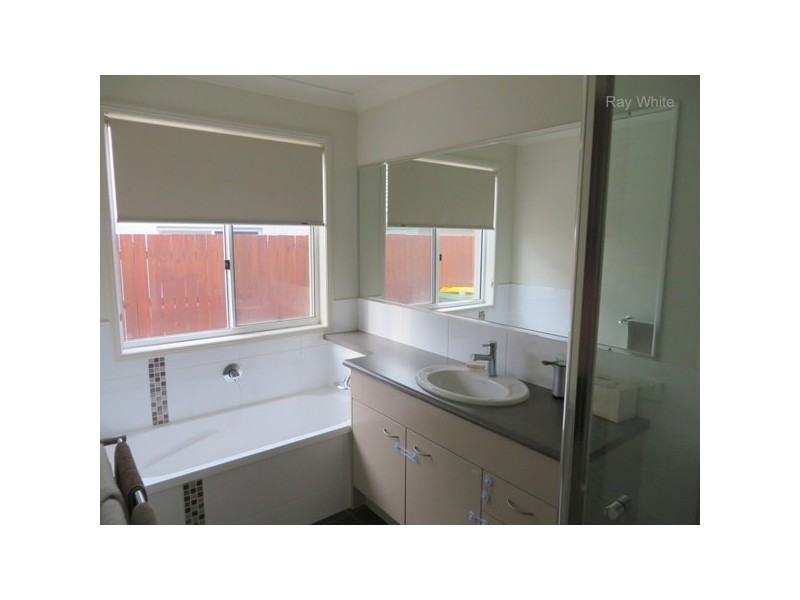 15 Baybreeze Crescent, Murrumba Downs QLD 4503