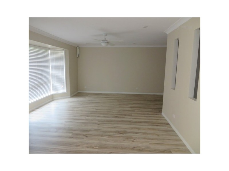 10 Nancy Court, Deception Bay QLD 4508