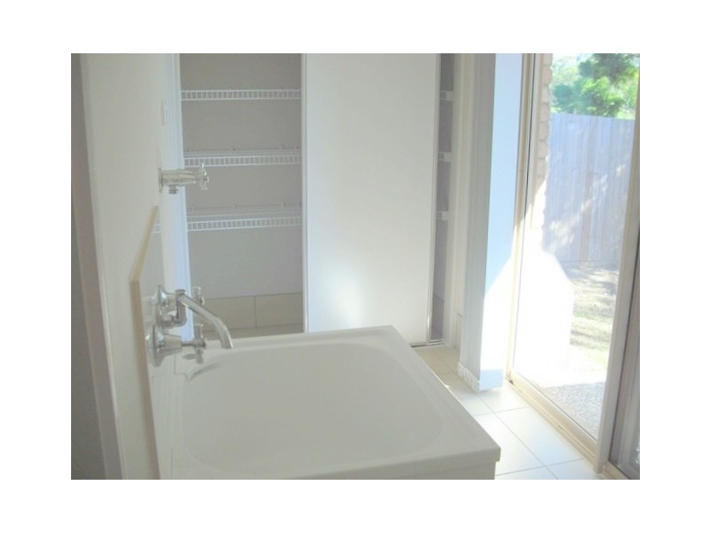 2 Outlook Court, Kallangur QLD 4503
