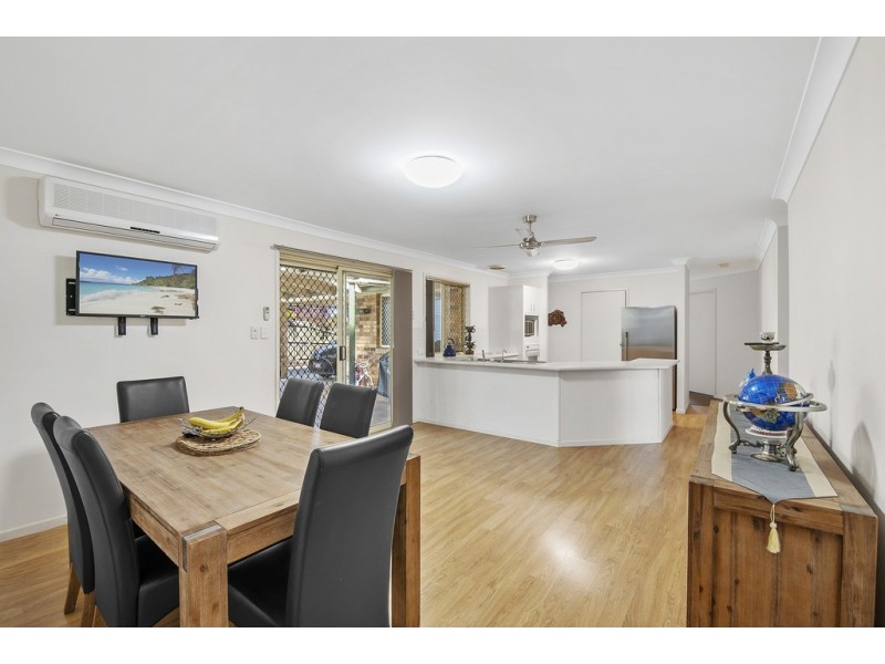 8 Janelle Court, Deception Bay QLD 4508