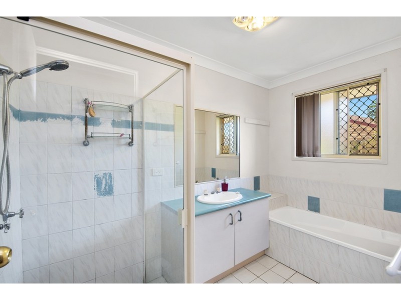 8 Janelle Court, Deception Bay QLD 4508