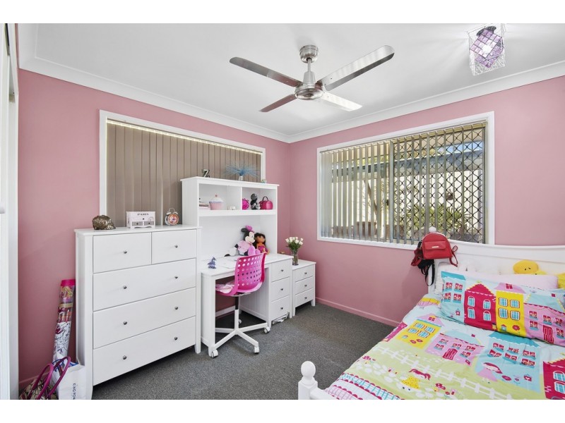 8 Janelle Court, Deception Bay QLD 4508