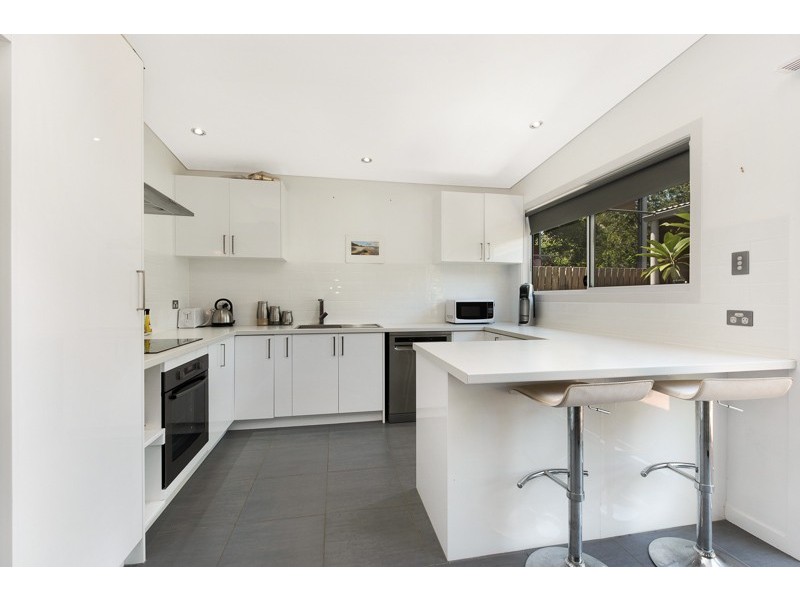 33 Alfred Street, Woody Point QLD 4019