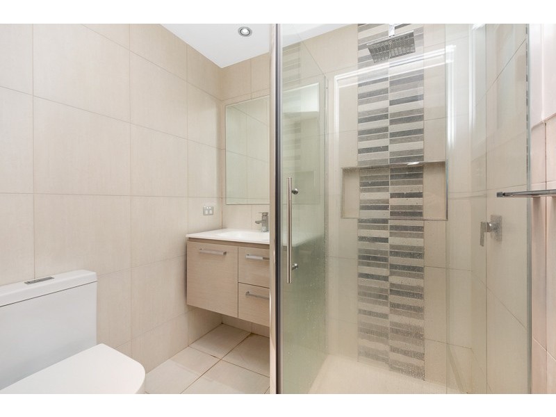 33 Alfred Street, Woody Point QLD 4019