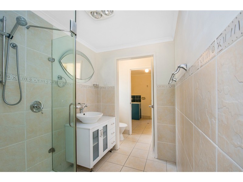 2 Diamondcrest Avenue, Deception Bay QLD 4508