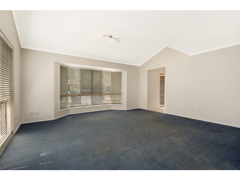 2 Diamondcrest Avenue, Deception Bay QLD 4508