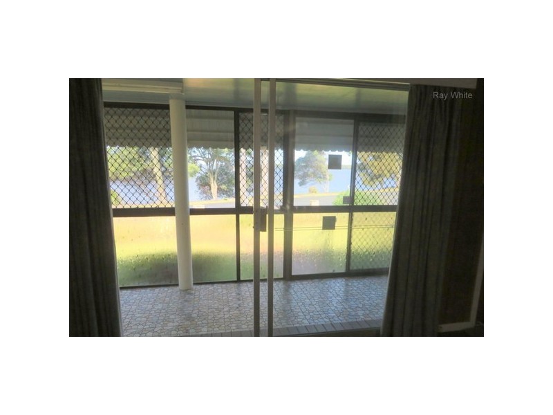 47 Esplanade, Deception Bay QLD 4508