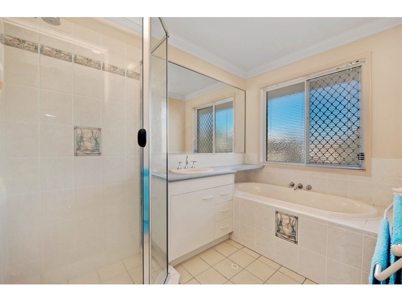 5 Townsville Crescent, Deception Bay QLD 4508