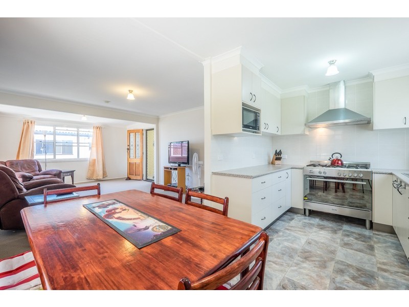 27 Beaufort Place, Deception Bay QLD 4508