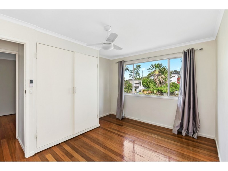 1 Central Avenue, Deception Bay QLD 4508