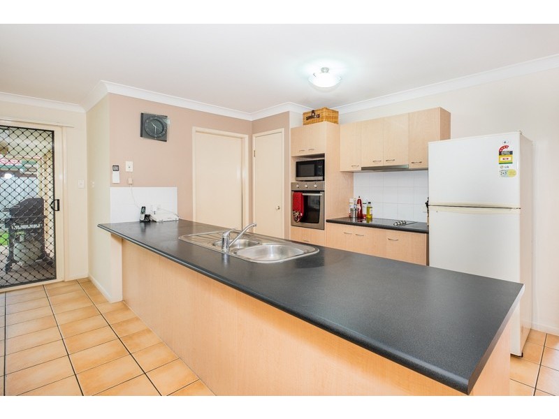 33 Kelliher Street, Rothwell QLD 4022