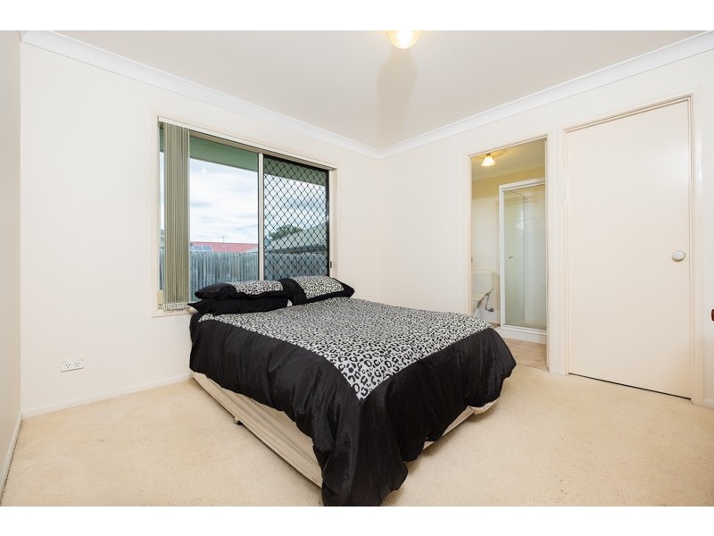 33 Kelliher Street, Rothwell QLD 4022