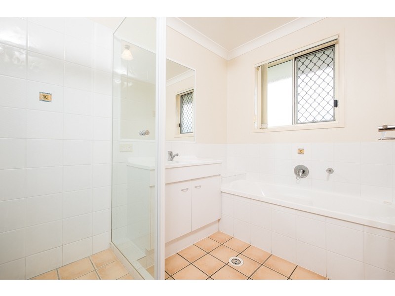 33 Kelliher Street, Rothwell QLD 4022