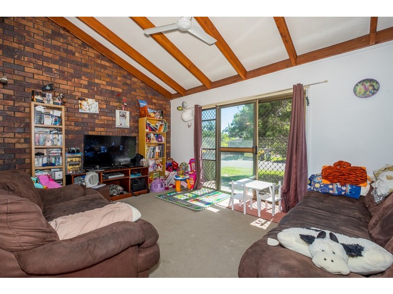 27 Lanham Road, Deception Bay QLD 4508