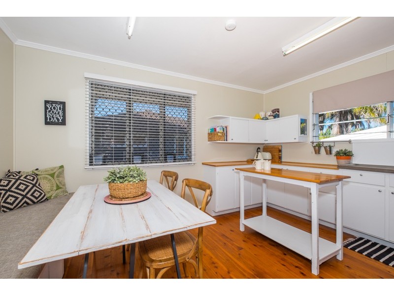 10 Thompson Street, Deception Bay QLD 4508