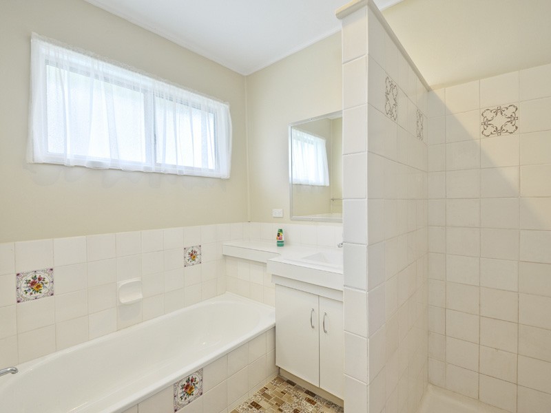 33 Oxley Street, Deception Bay QLD 4508