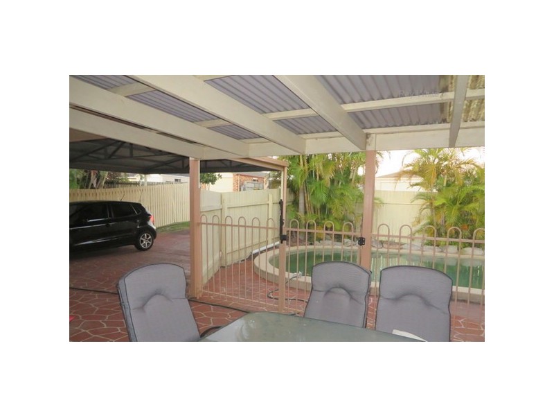 2 Greene Street, Rothwell QLD 4022
