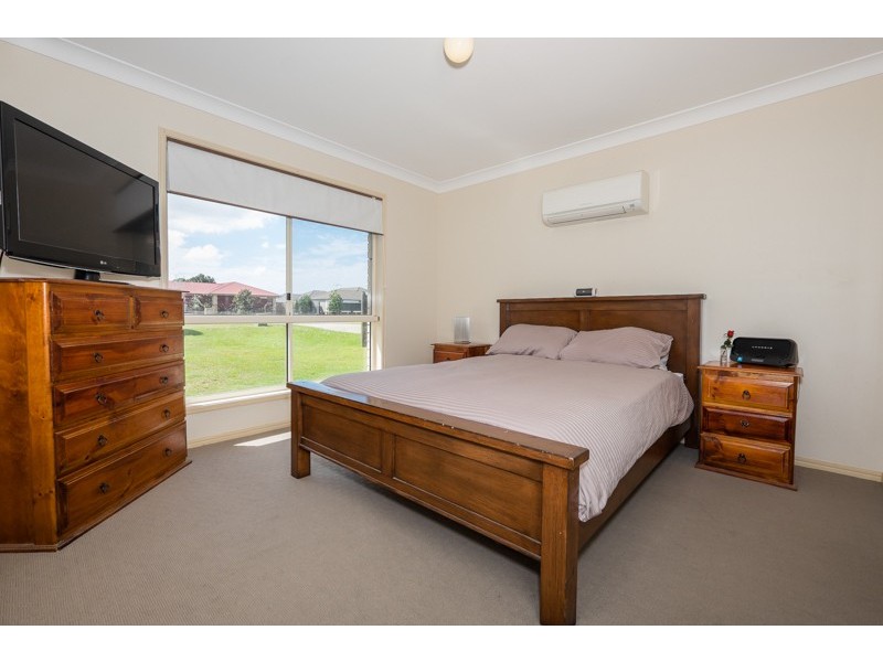 3 Dysart Street, Rothwell QLD 4022