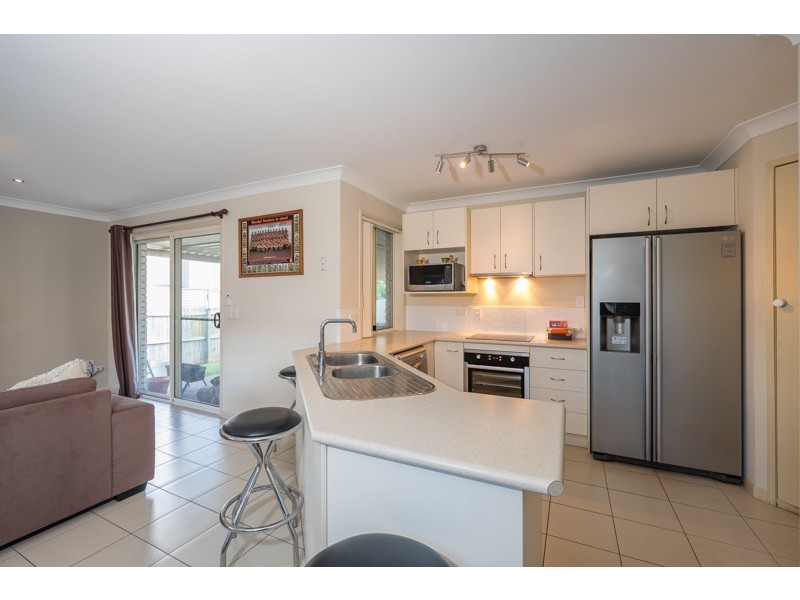 3 Dysart Street, Rothwell QLD 4022