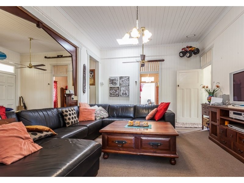 113 King Street, Caboolture QLD 4510