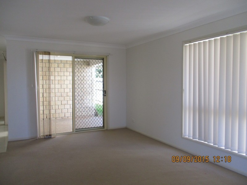 2/7 Lady Bowen Parade, Rothwell QLD 4022
