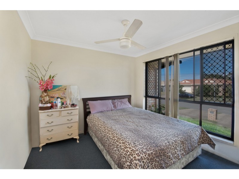 8 Tyler Place, Deception Bay QLD 4508