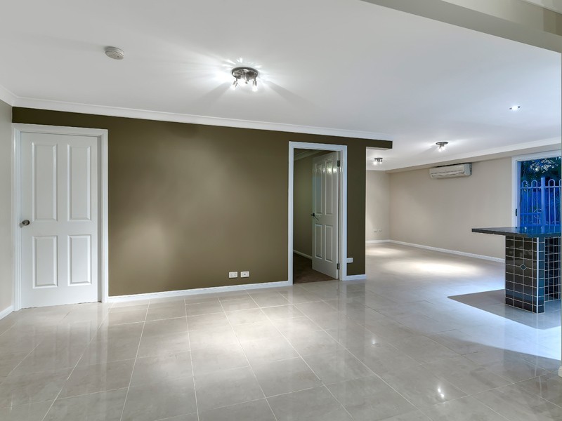 10 Farrant Street, Stafford Heights QLD 4053