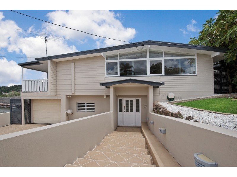 10 Farrant Street, Stafford Heights QLD 4053