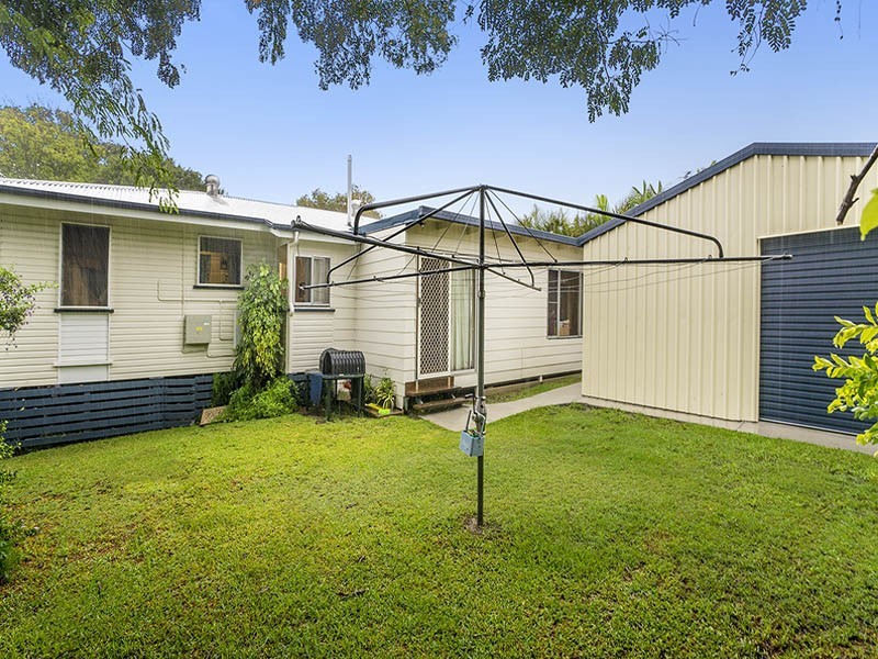 19 Houghton Avenue, Redcliffe QLD 4020