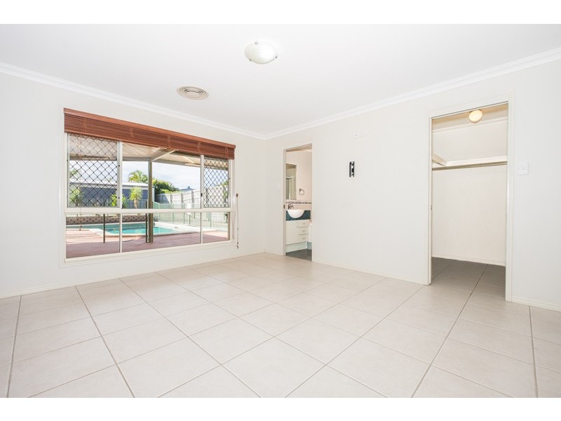 5 Barculdie Crescent, Deception Bay QLD 4508