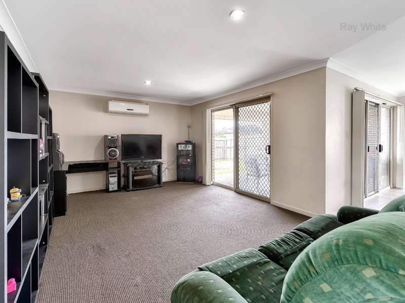 4 Lacebark Street, Morayfield QLD 4506