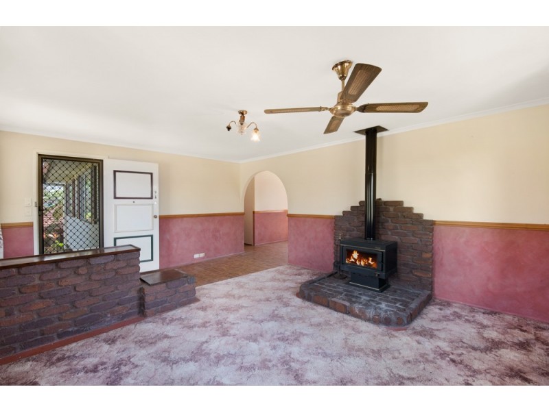 16 Leigh Street, Deception Bay QLD 4508