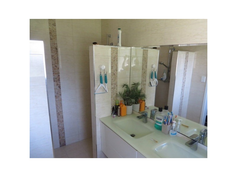 13 Jan Street, Deception Bay QLD 4508