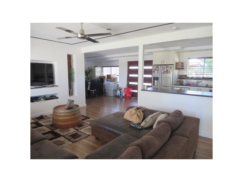 13 Jan Street, Deception Bay QLD 4508