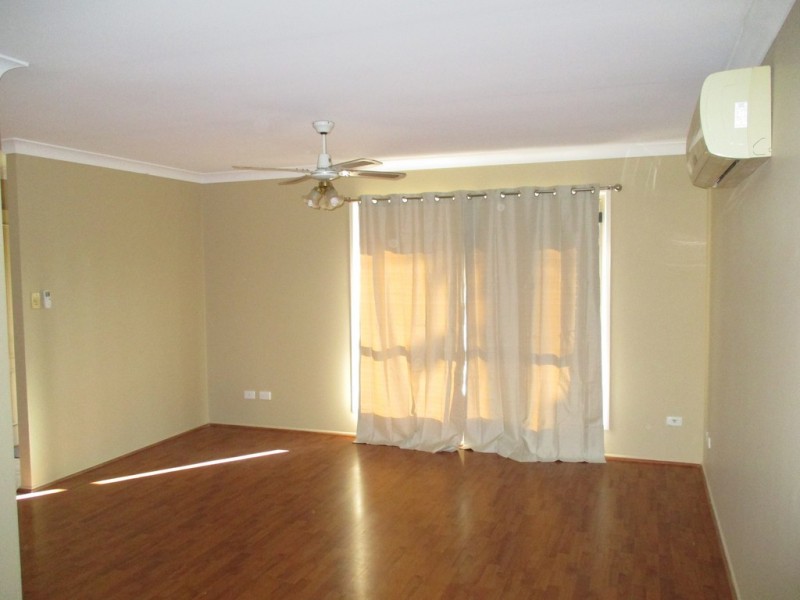 27 Lieutenant, Deception Bay QLD 4508