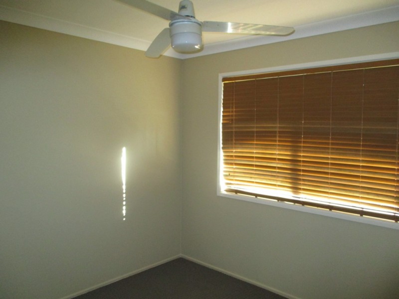 27 Lieutenant, Deception Bay QLD 4508