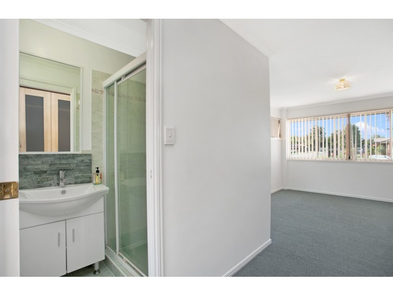 67 Bermuda Avenue, Deception Bay QLD 4508