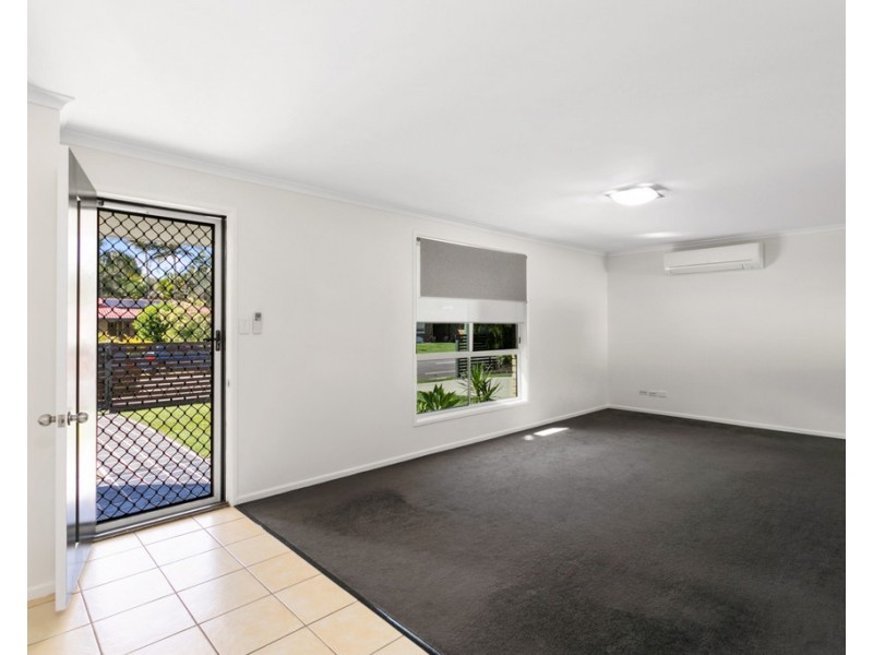 33 Bermuda Avenue, Deception Bay QLD 4508