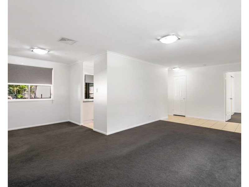 33 Bermuda Avenue, Deception Bay QLD 4508