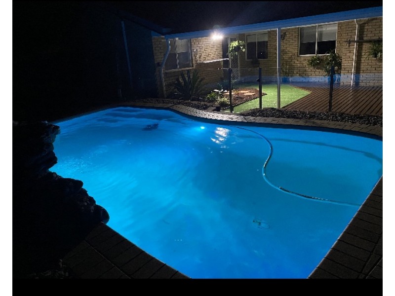33 Bermuda Avenue, Deception Bay QLD 4508