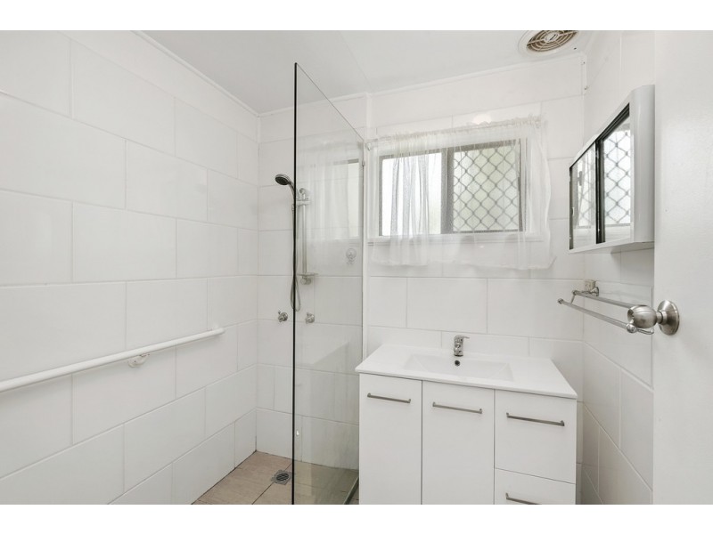 37 Summer Street, Deception Bay QLD 4508