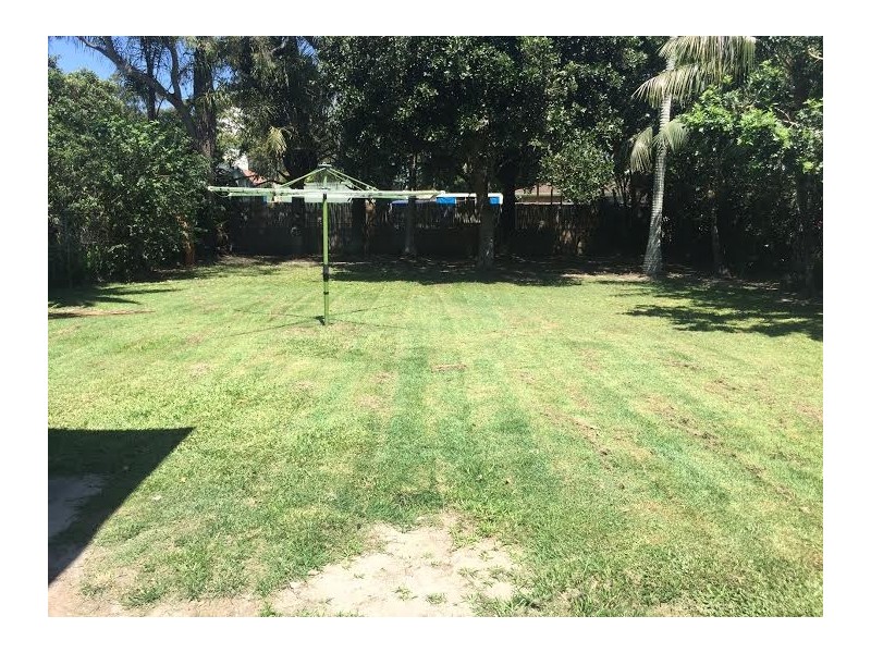 27 Captain Cook Parade, Deception Bay QLD 4508