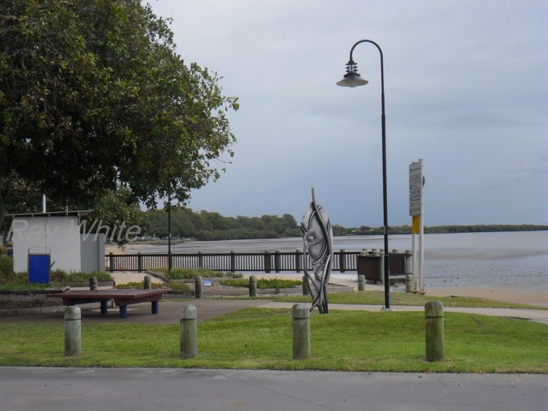 27 Captain Cook Parade, Deception Bay QLD 4508
