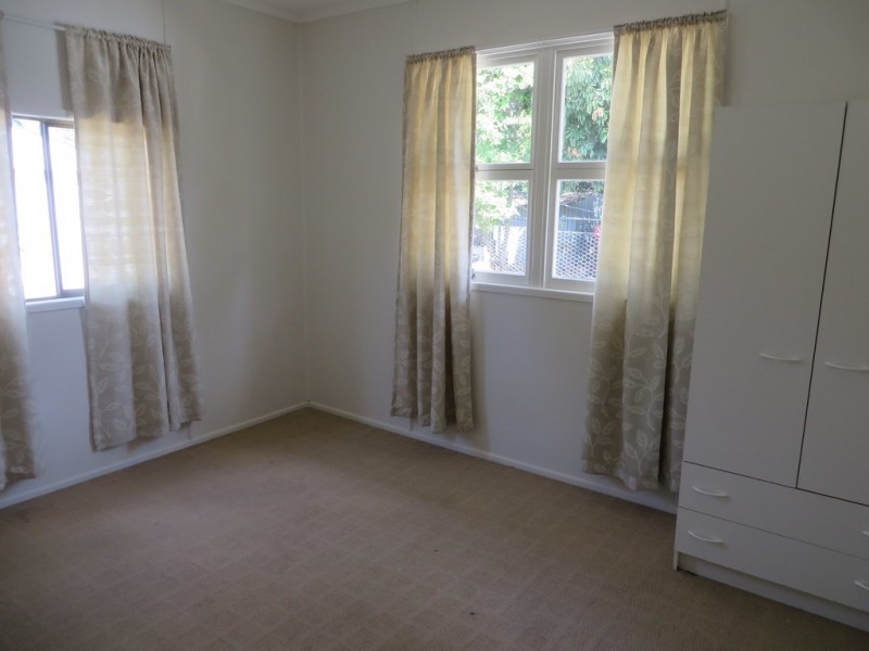 21 Seaview Parade, Deception Bay QLD 4508