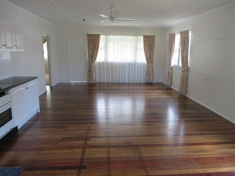 21 Seaview Parade, Deception Bay QLD 4508